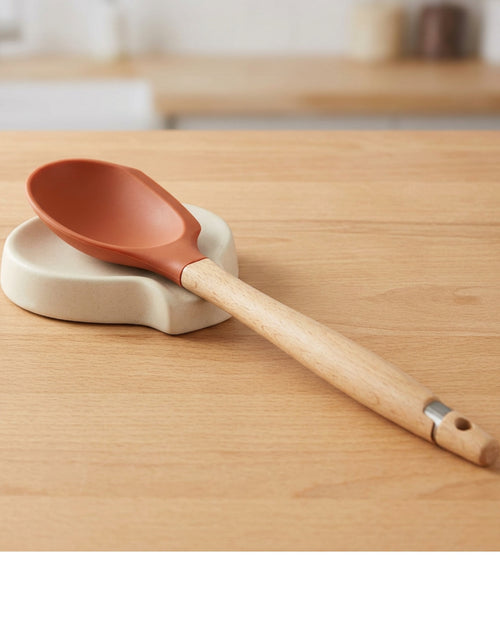 Vyyro Wood-Handle Silicone Deep Spoonula 32 cm Terracotta - Lifestyle view